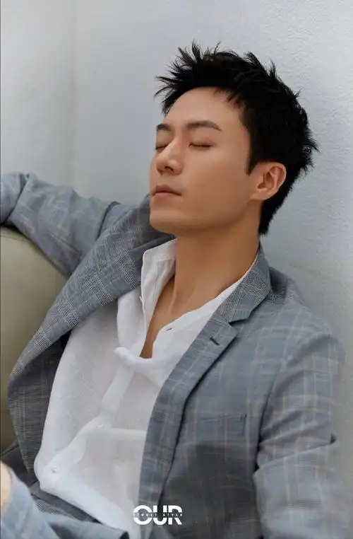 special特辑 茅子俊 的街拍look