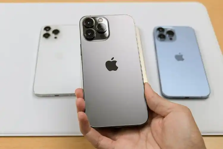 9种颜色哪个是你的菜iphone13全系列所有颜色上手实拍
