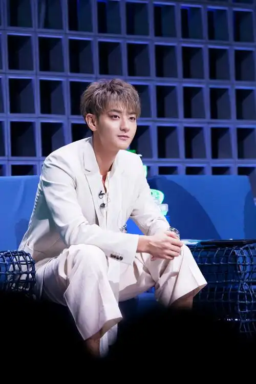 黄子韬星电音联盟