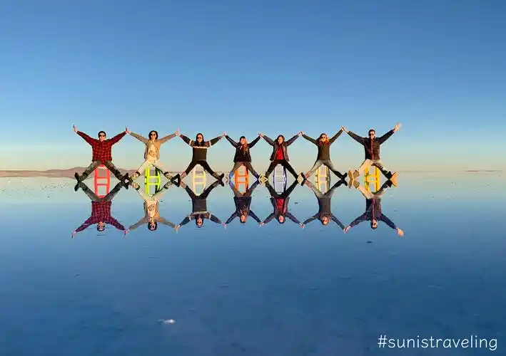 乌尤尼盐湖上的倒影 salar de uyuni