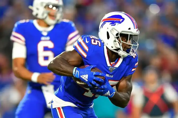 sportsnaut足球华盛顿足球队可能在sammisreyes拥有秘密武器在从nfl的