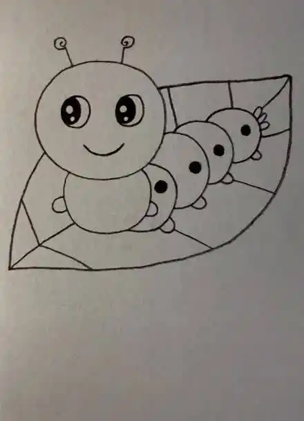 可爱的蚕宝宝画法