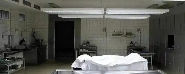 12年男子火葬场强奸女尸遗体竟离奇复活是恩人还是强奸犯