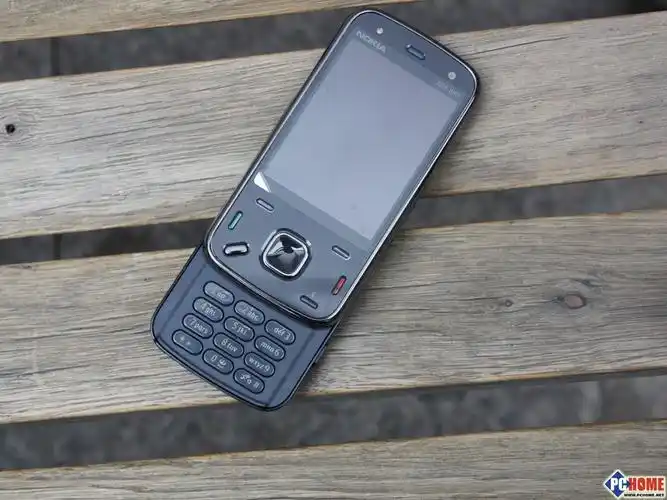 诺基亚n86(限定版)