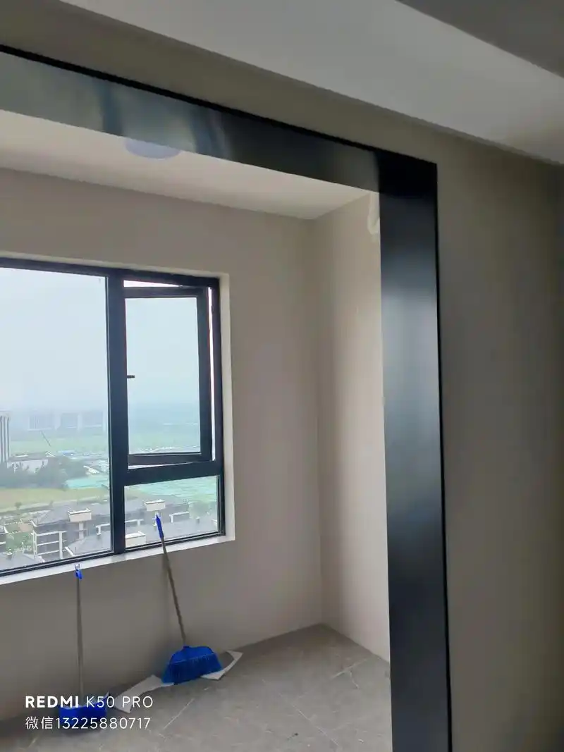 5公分极窄不锈钢门套.颜色:哑光拉丝黑钛(我们在合肥有2 - 抖音