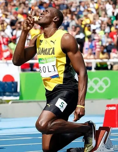 你们都说他异禀天赋!却不知他每天练到吐!黑色闪电博尔特的传奇