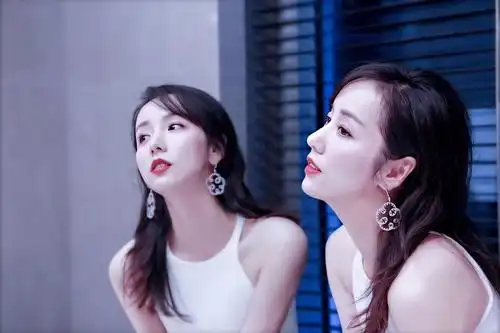 小白兔长相的吕一