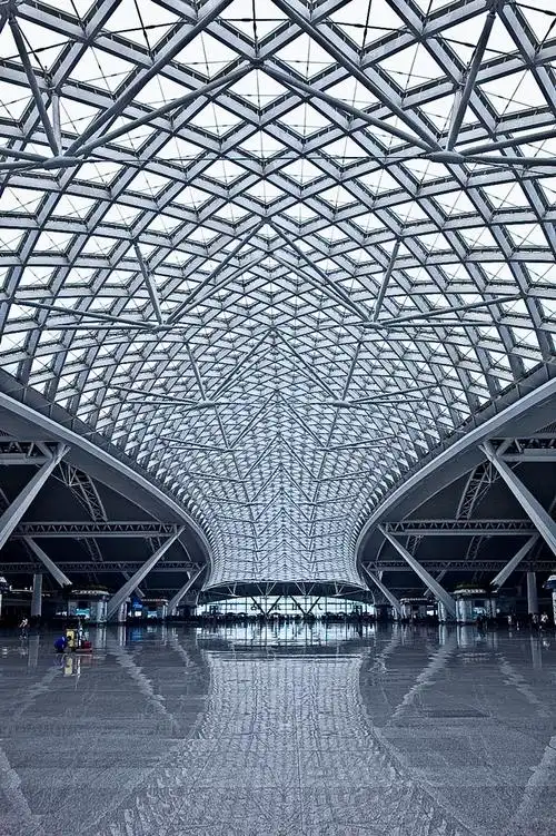 广州南站〈高铁〉