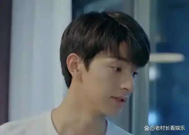 长得帅气英俊却败给一个丑鼻子这9位男星的鼻子太不懂事