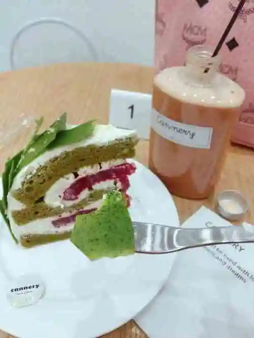 cannery(育德店)-"新会网红蛋糕店终于开到江门市中心来了,据.