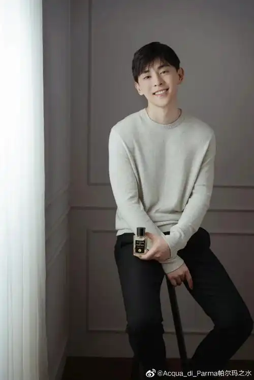 邓伦#开心了要看的笑容,不开心了更要看的笑容,治愈力满分的北毙Ζ