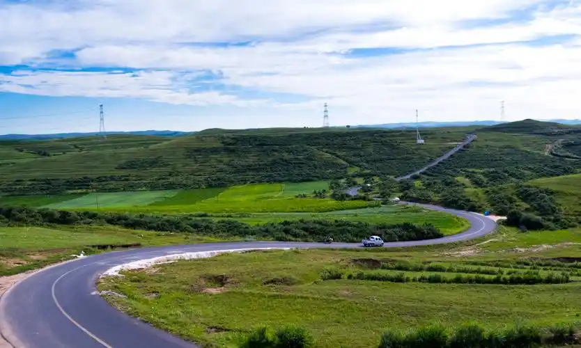 张北草原天路的另一面,去过的人都说后悔,为啥还有很多人前往?
