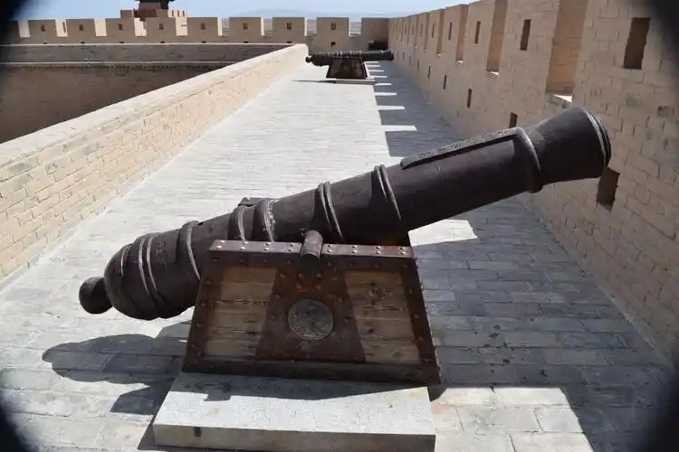 古代的大炮,十分独特.