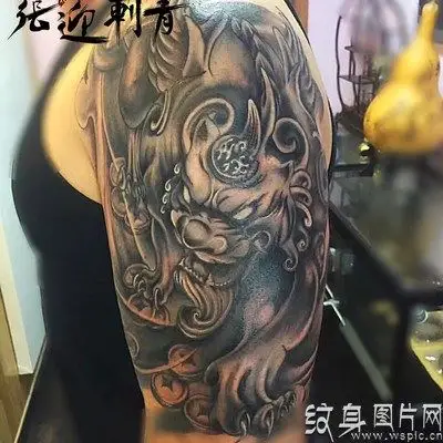 因为貔貅是祥瑞之兽,所以貔貅纹身的作用当然就是驱邪消灾,招财进宝了