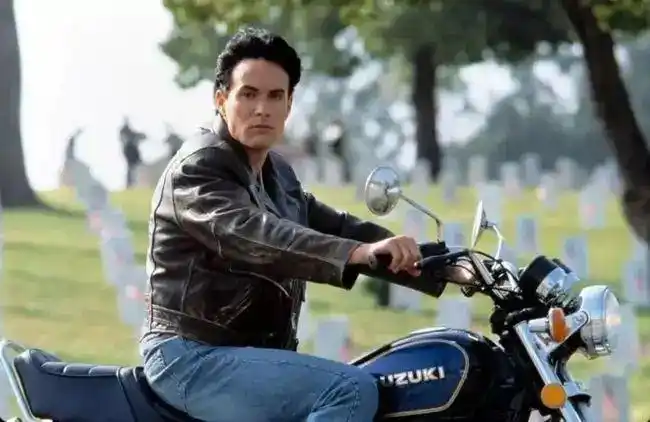 李小龙之子李国豪28岁片场中枪身亡发生了啥