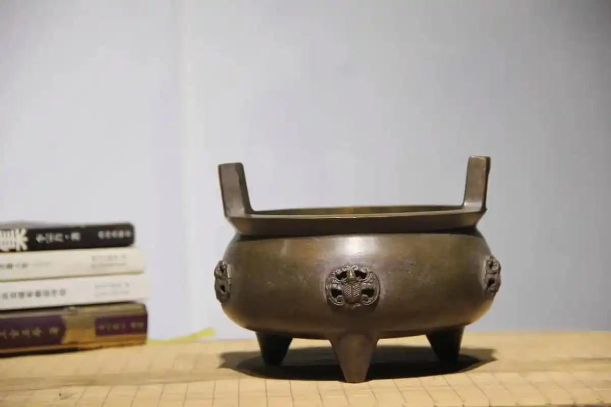 旧藏清代玉堂清玩款铜香炉 宽 17  高  13 纯铜铸造, - 抖音
