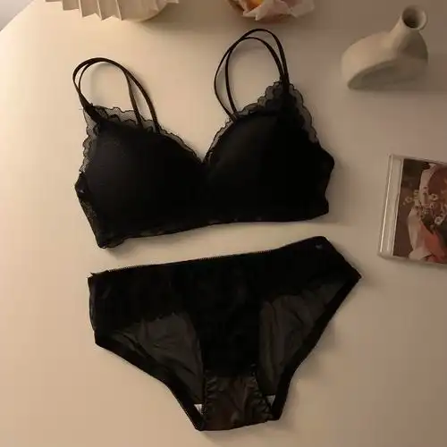 实拍实价韩版薄款内衣套装女小胸聚拢无钢圈蕾丝无痕美背文胸