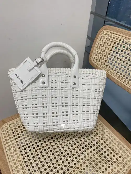 巴黎世家宝藏包款78bistro菜篮子包