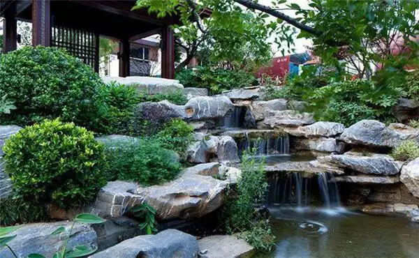 叠水庭院
