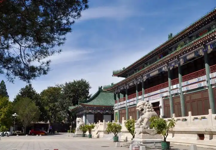 老国家图书馆绿琉璃