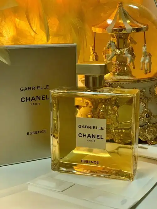 香奈儿嘉柏丽尔