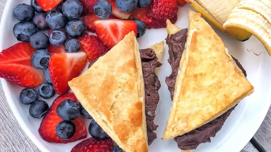 how to bake the perfect biscuits (video)