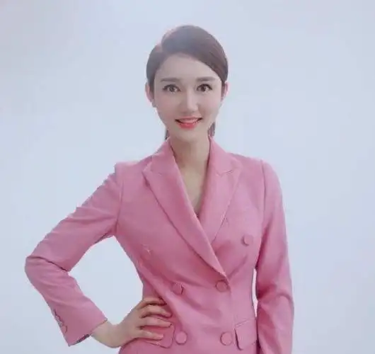 中央电视台主持人龙洋是哪里人