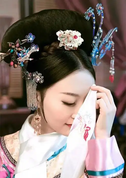 古装假发旗头燕尾新娘秀禾发棒影楼拍摄汉服cos古风格格齐头 675特大