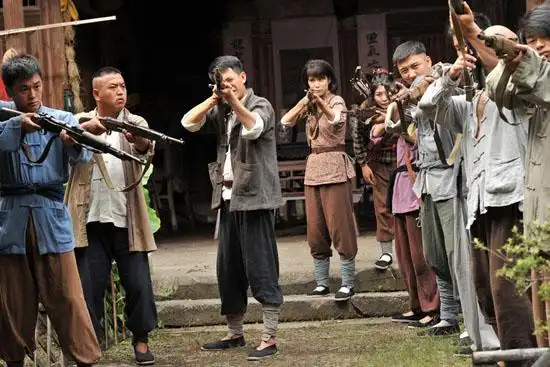 《游击英雄》贵州卫视首播 铿锵玫瑰淬炼成钢