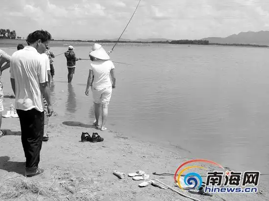 4名女生外出玩耍水库溺亡 300多村民搜索遗体