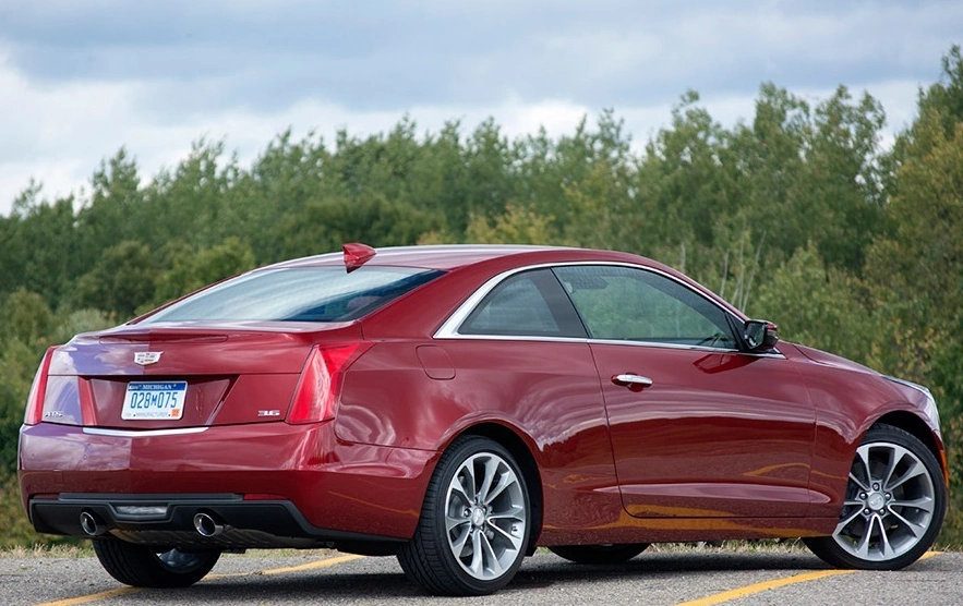 凯迪拉克ats双门,男人开这车面子十足,外形优美!