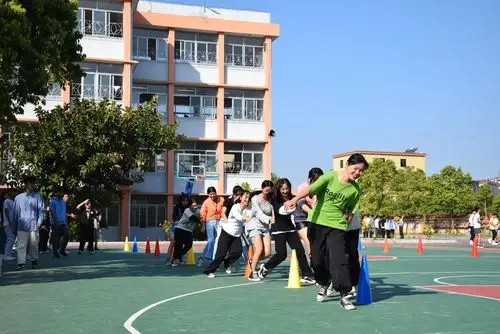 广东南粤技工学校社团活动_学生风采_校园风采_广东南粤技工学校