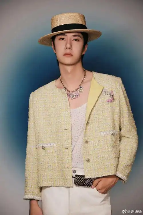 王一博gq红毯出图