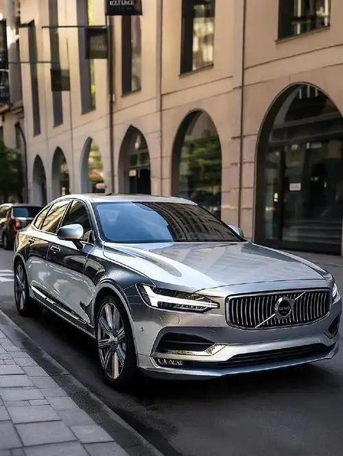 25款沃尔沃s90  2025 款沃尔沃 s90 车型现已上市,官方指导价区间为