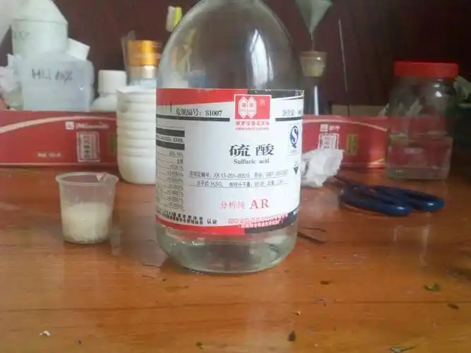 浓硫酸溶于水为什么放热