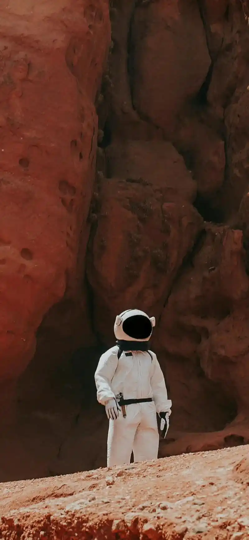 一组宇航员壁纸送给大家