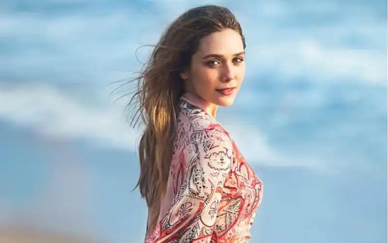 来欣赏一下绯红女巫的盛世美颜绯红女巫旺达