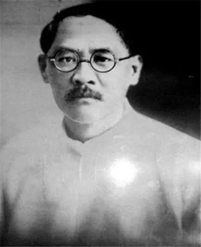 他是中国近代最牛外交官,一句中文不会,却轻松为我国收回两座城