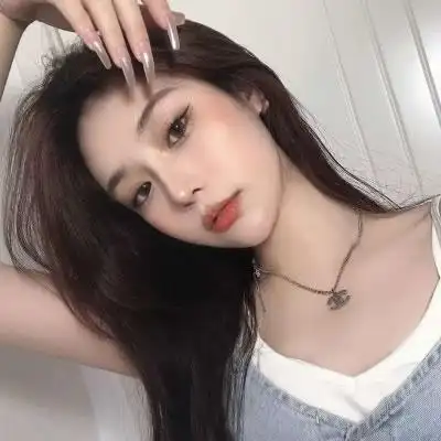 时尚霸气女生微信头像冷艳独一无二