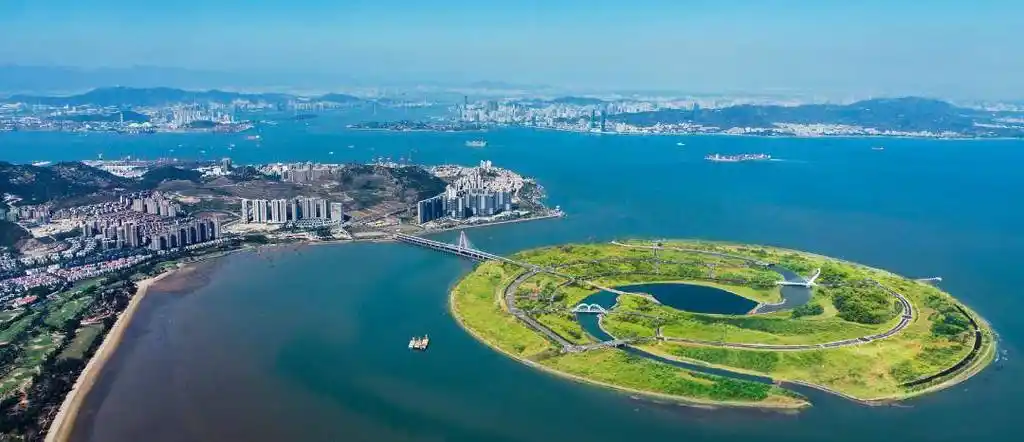 就在双鱼岛_漳州_艺术化_中华白海豚