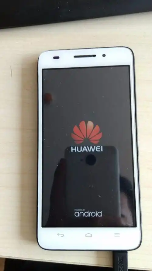 华为c8817e电信手机开机一直这样开不了机了怎么办?谁能帮我?