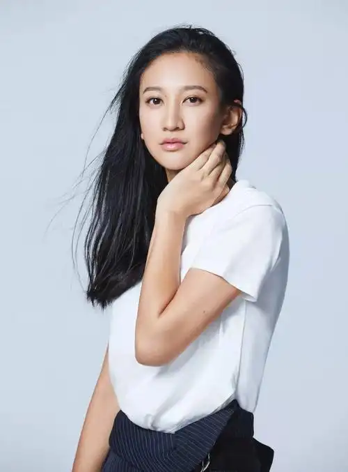 专访|曾泳醍:"怪力女孩"勇闯商界 演绎一代创业传奇