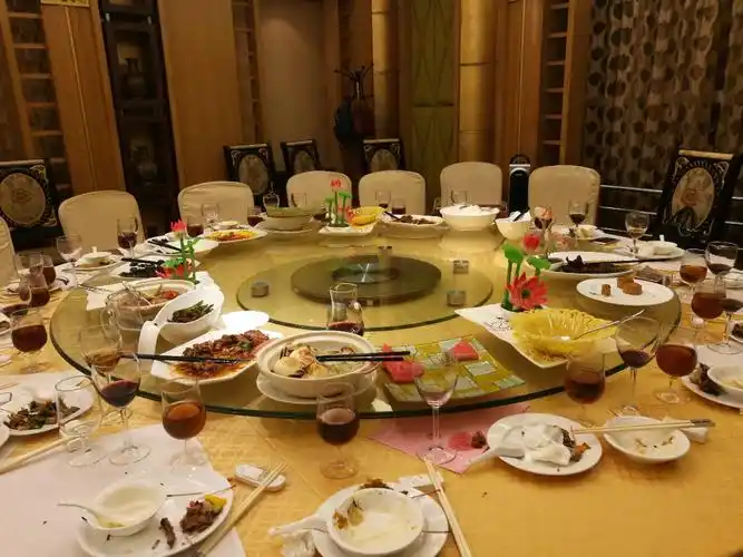 大酒店la stella西餐厅餐馆,东西一般,传统老酒店,上菜的速度有点慢