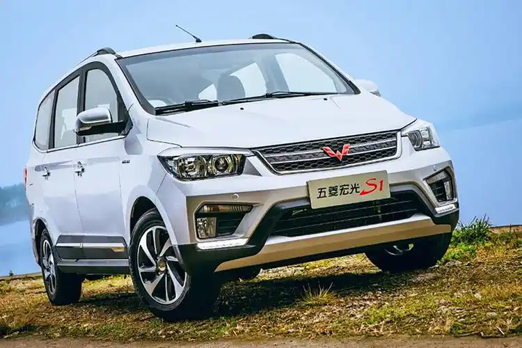 顶不住年轻化的趋势 五菱宏光s也要改头换脸了