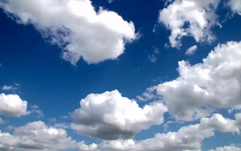 蓝天白云流逝4k超清12s素材获取点击→_哔哩哔哩 (゜-゜)つロ 干杯