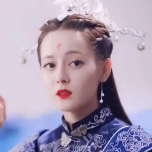 78迪丽热巴白凤九