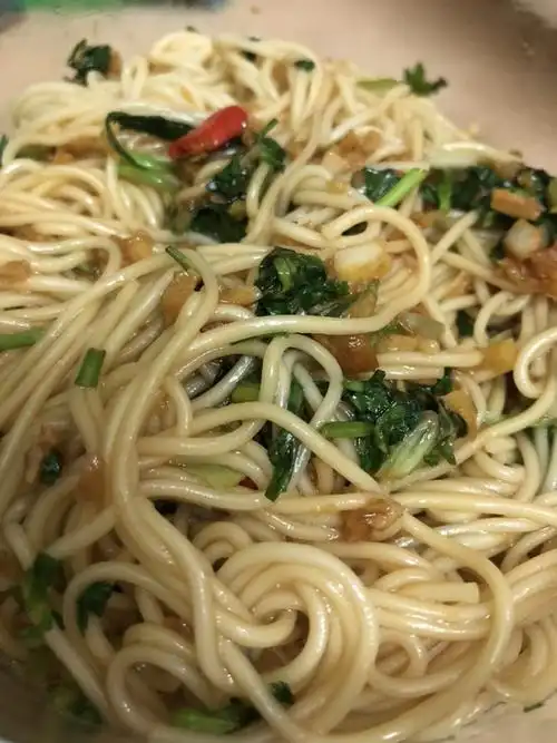 【懒人快手拌面的做法步骤图,怎么做好吃】叶子日常家常菜_下厨房