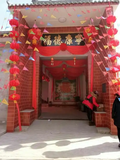 闫景翠翠婚庆设计,给你不一样的主题