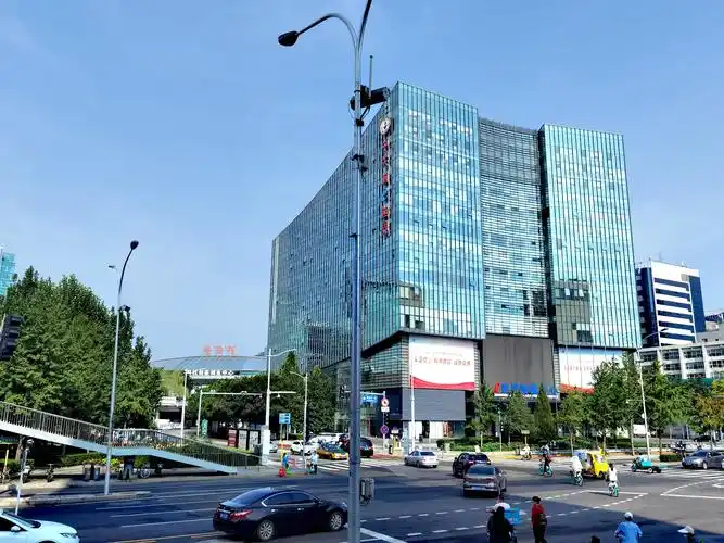 中关村科技园是我国体制机制创新的试验田,被誉为"中国硅谷".