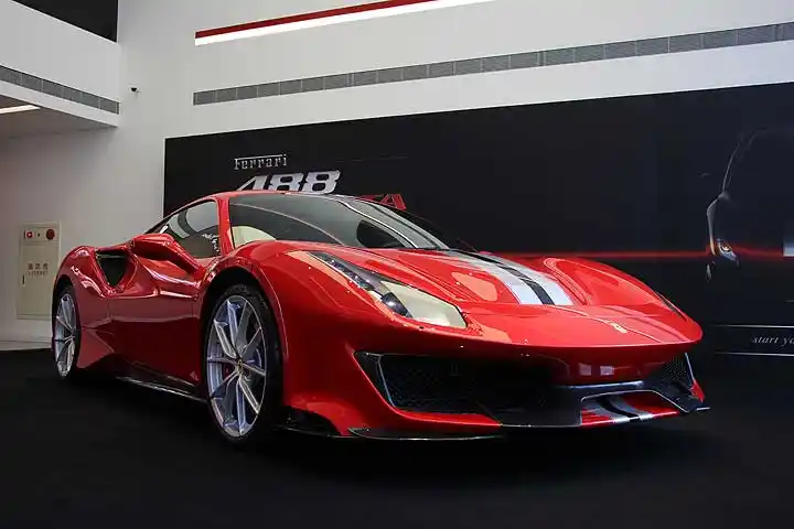 含台湾标配1,998万元起,以赛道为名,ferrari 488 pista强力袭台